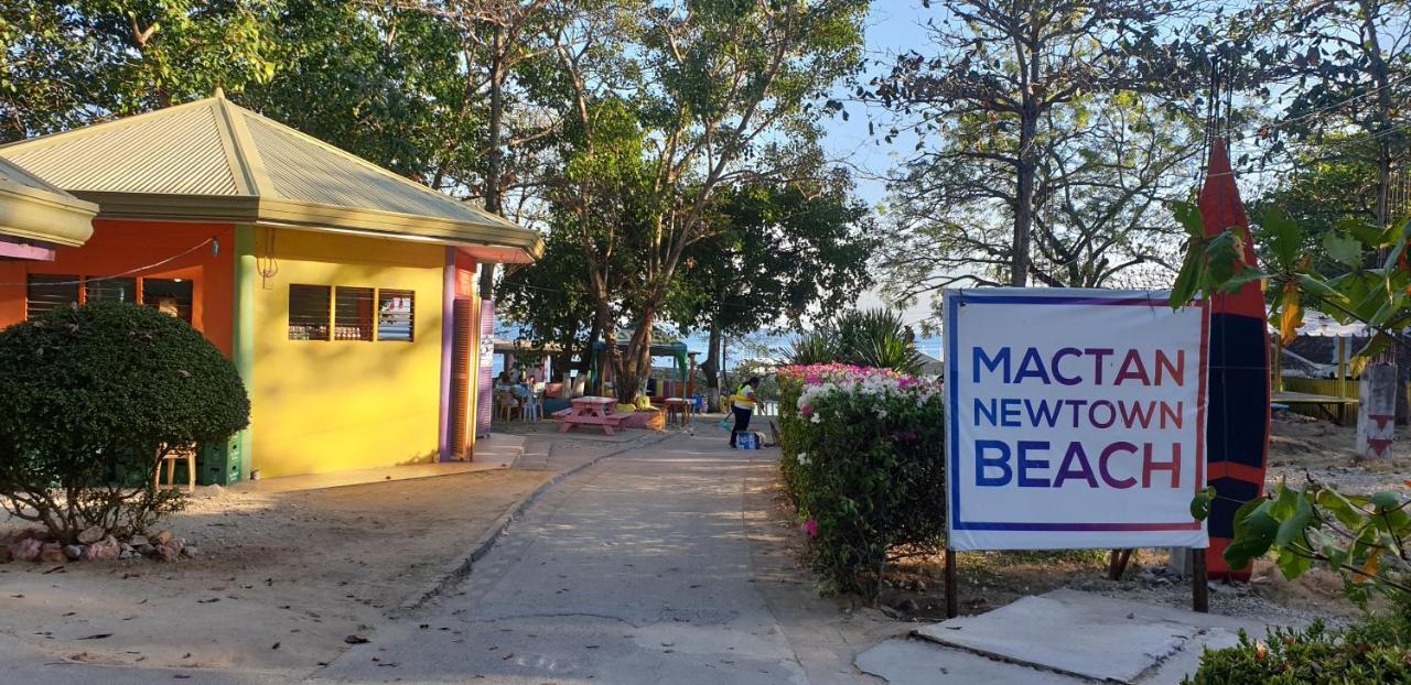 Mactan Newtown With Sun Set And Garden View Lejlighedshotel Cebu Eksteriør billede